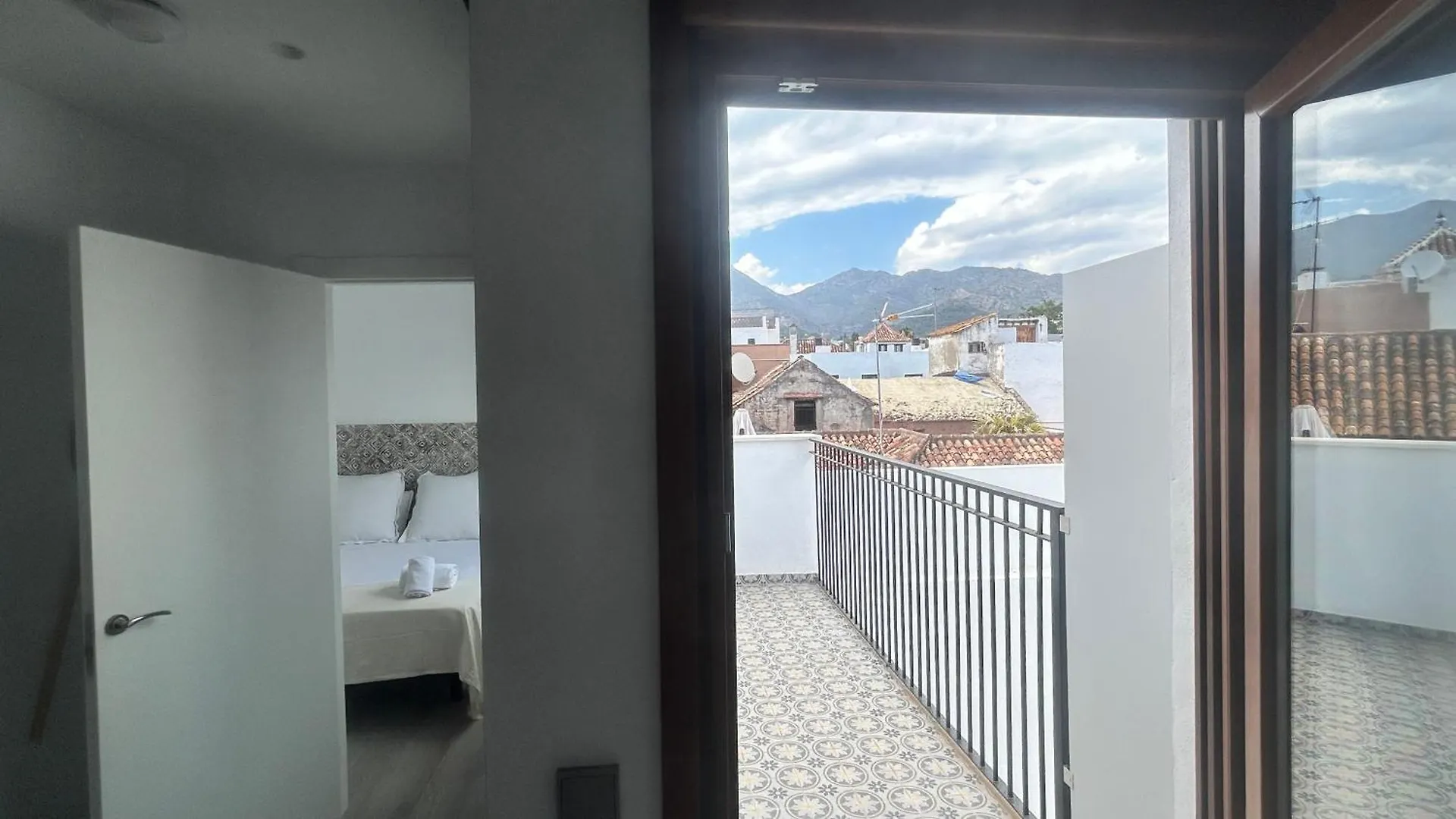 Selecta Marbella Sentire Apartaments إسبانيا